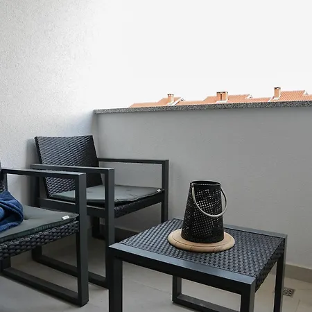 Appartamento Nicole - One Bedroom With Balcony *
